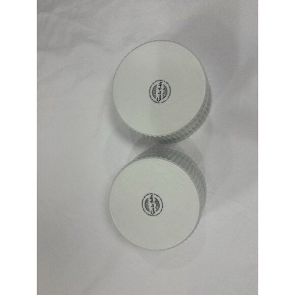 Lot of 2 Sur La Table Porcelain Round Soufflé Dishes Ramekin Ribbed White 8 Oz - Picture 3 of 5